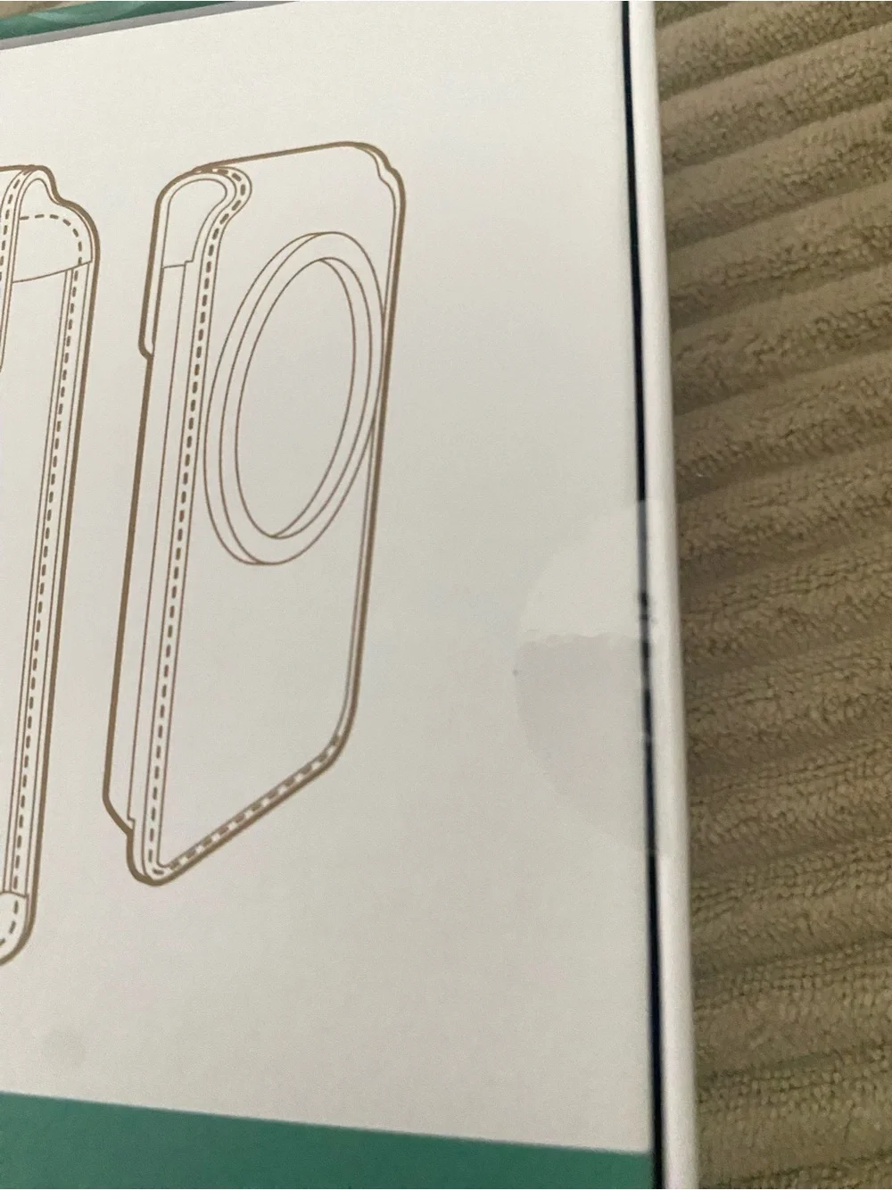 Halo Magnetic Card Holder -New in sealed package